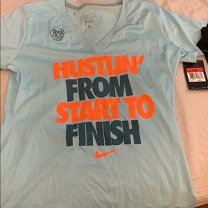 Nike dri-fit Tee NWT